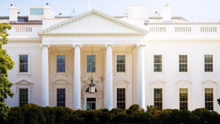 white-house-feat