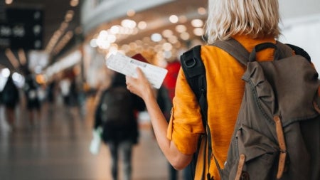 woman-in-airport