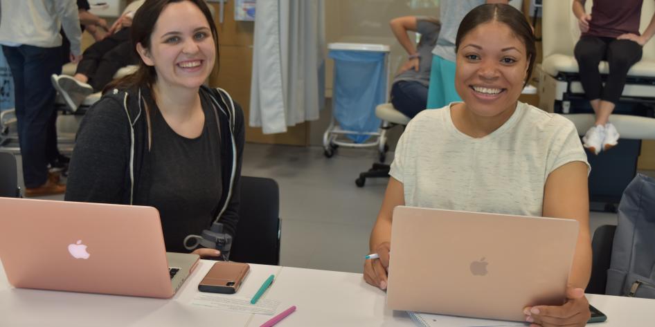 MSN Students in FPB Nursing Simulation Center