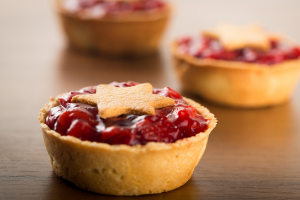 mini cranberry tarts