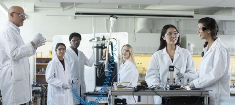 Chemical Engineering students in the lab