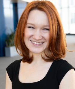 Andrea Hauser Headshot