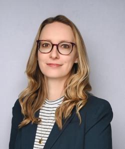 Amy Trostle headshot