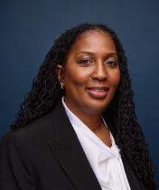 Carolyn Still Headshot 2024