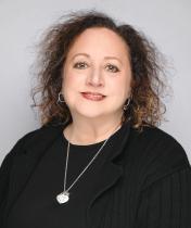 Angela Tagliaferri headshot