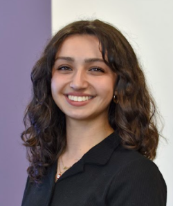 Headshot photo of Claudia Stephens