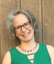 Debra Wilber headshot