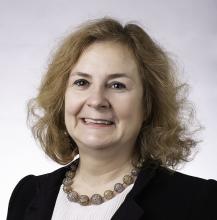 Sasha Tsenkova headshot