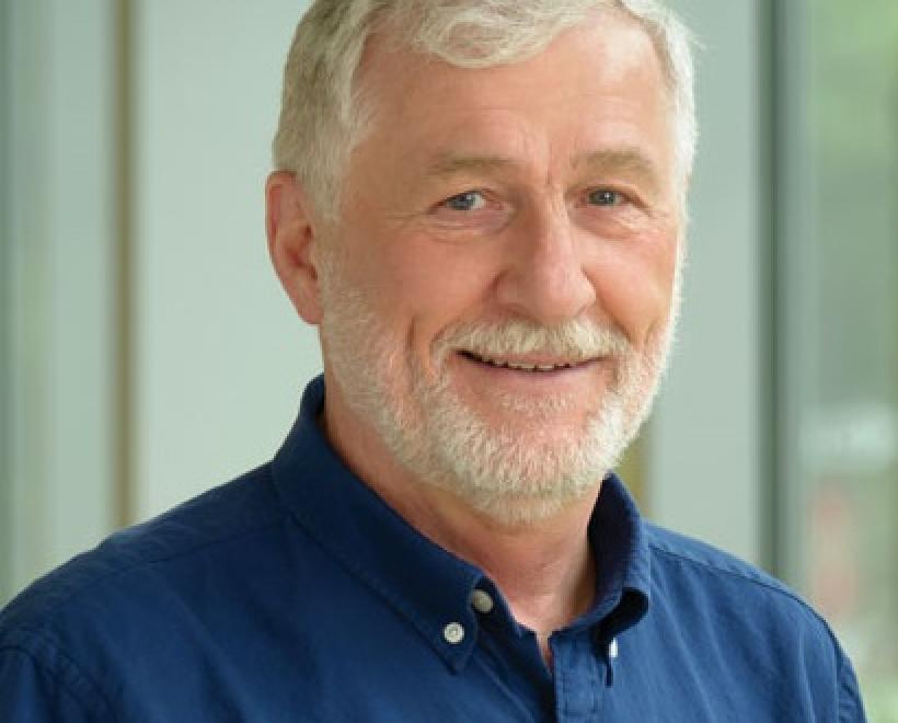 Jaroslaw Richard Romaniuk headshot