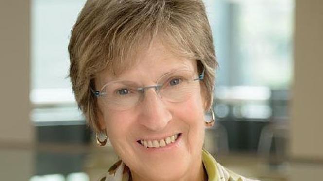 headshot of Sarah S. Andrews