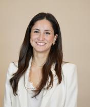  Emmanuelle Iskandar headshot