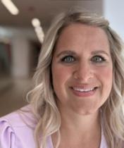 Headshot of Lauren Steidl