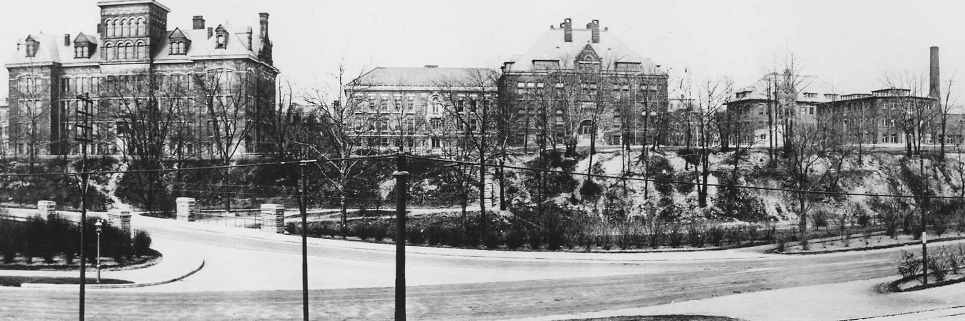 Black and white photo of the Case Western Reserve University campus in the early 20th century