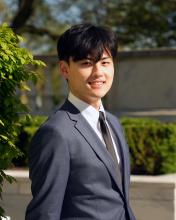 Chris Kim Headshot