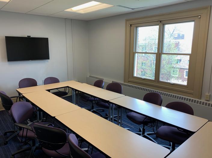 Meeting Room 324 in Thwing Center at Case Western Reserve University, empty