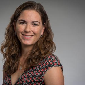 Dr. Elisabeth Root