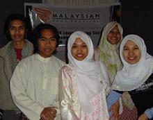 group of students at Malaysian food festival