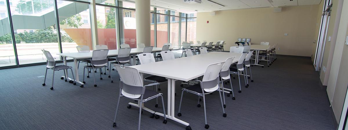 photo of senior class conference room