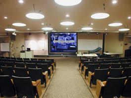 School of Medicine empty room for TEC display, alternate view