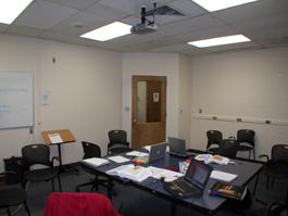 School of Medicine empty room for TEC display, alternate view