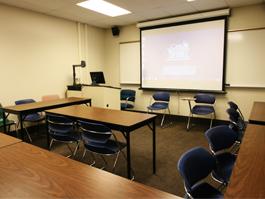 Sears empty room for TEC display, alternate view