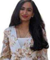 Disha Hedge Headshot