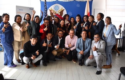 Michael Goldberg takes a group photo with entrepreneurs from Madagascar