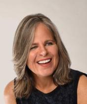 Shelly McNamara headshot