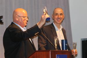 Alumni Welcome photo with Dean Andrew Medvedev