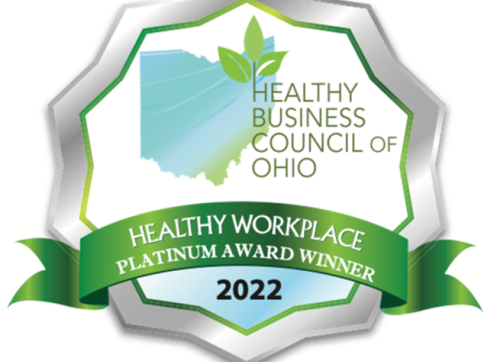 An electronic award badge from the Healthy Business Council of Ohio indicating that the recipient is a Platinum level healthy workplace for 2022